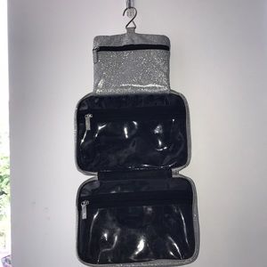 VS Silver Glitter, Hanging Travel Cosmetics Bag
